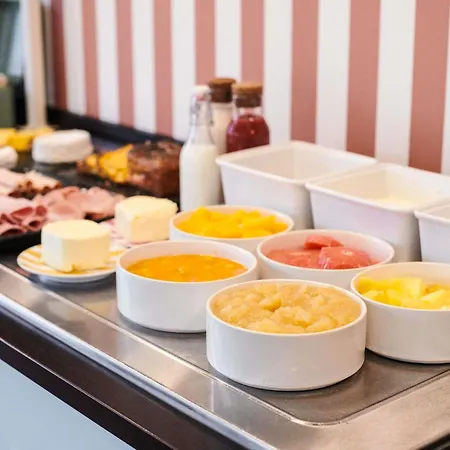 Ibis Styles Nantes Herblain Отель Сен-Эрблен