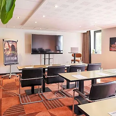 Ibis Styles Nantes Herblain 圣埃尔布兰