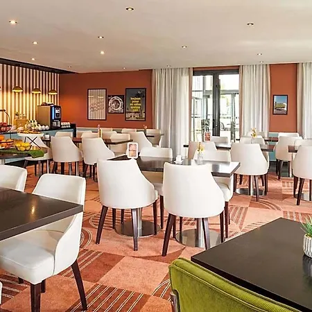 Ibis Styles Nantes Herblain 圣埃尔布兰