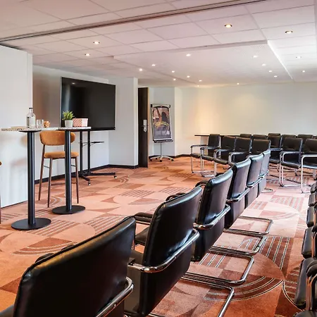 Hotel Le Colisée Nantes St Herblain Devient Ibis Styles à Partir Du 2 Décembre 2025 3*