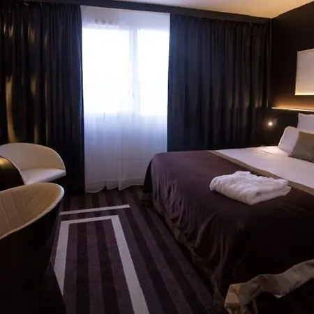 Le Colisee Nantes St Herblain Hotel Saint-Herblain